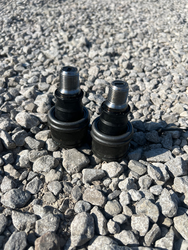 BALL JOINT ELIMINATOR KIT: Lower Ball Joints